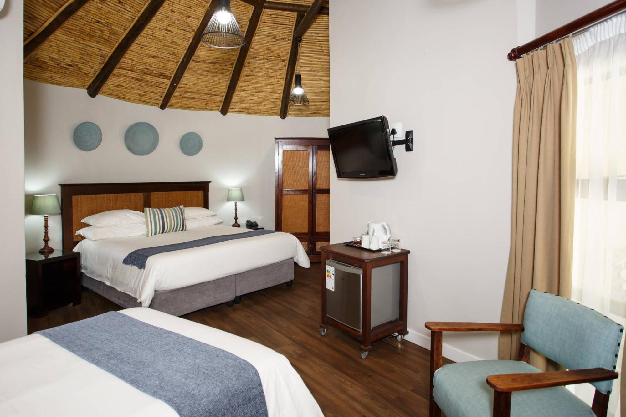 Protea Hotel By Marriott Oudtshoorn Riempie Estate Eksteriør billede