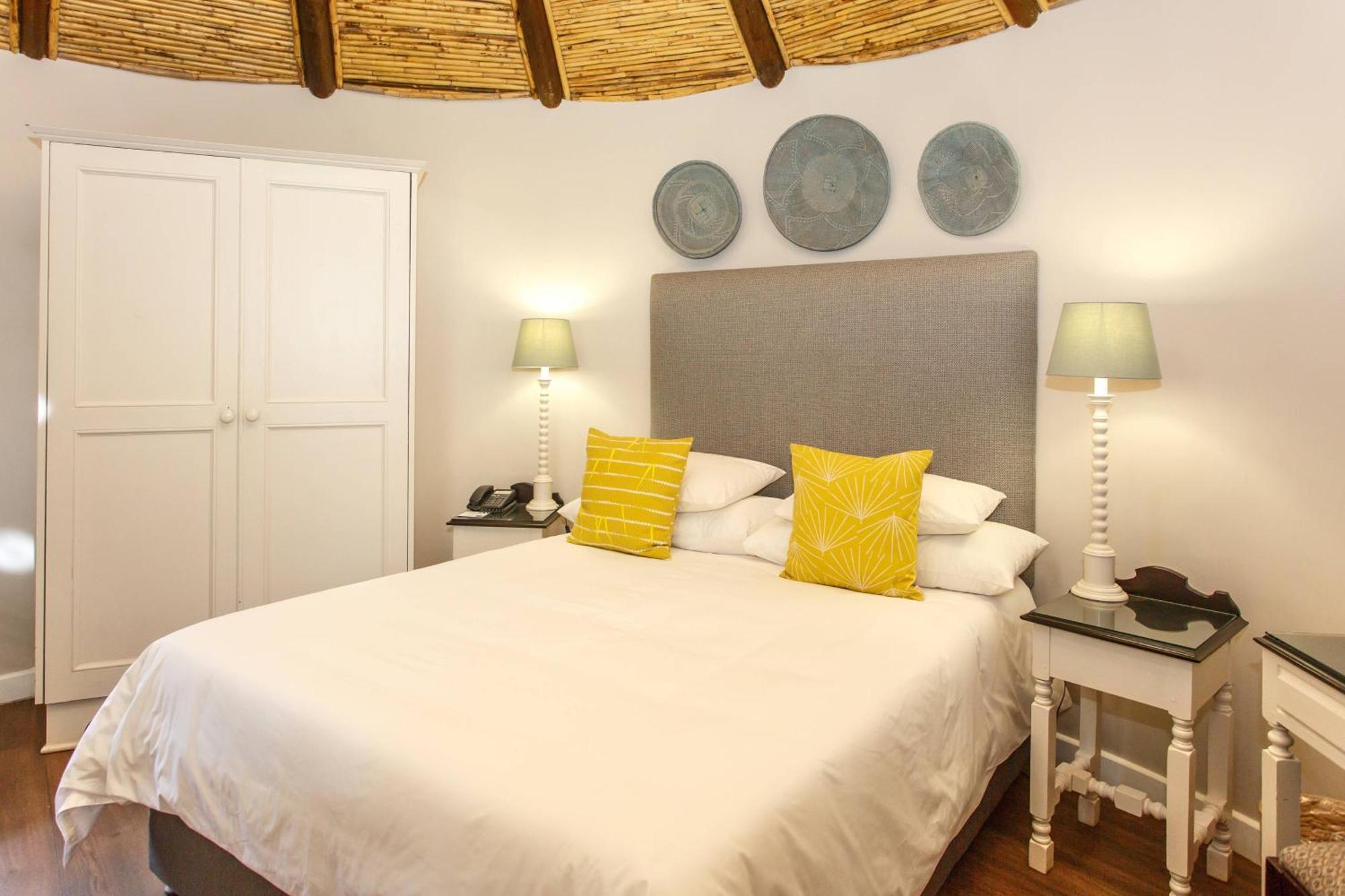 Protea Hotel By Marriott Oudtshoorn Riempie Estate Eksteriør billede