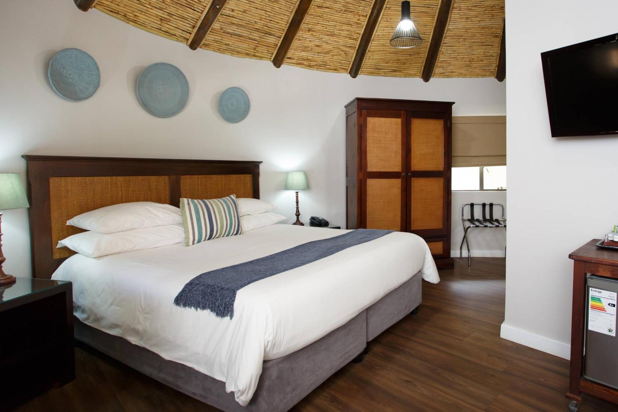 Protea Hotel By Marriott Oudtshoorn Riempie Estate Eksteriør billede